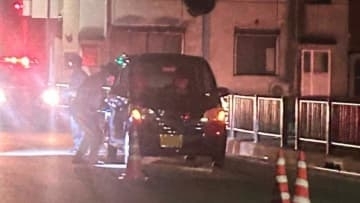 【夜間事故】80代男性が70代運転の車にはねられ重体 長崎市