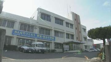 妻（30代）をイスやほうきで殴打し額や足にケガさせた疑い　傷害容疑で自営業の男（68）逮捕【長崎・佐世保市】