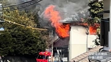 【速報】建物火災で消防が出動「2階から出火している」通報　長崎県小佐々町【午後１時8分更新】