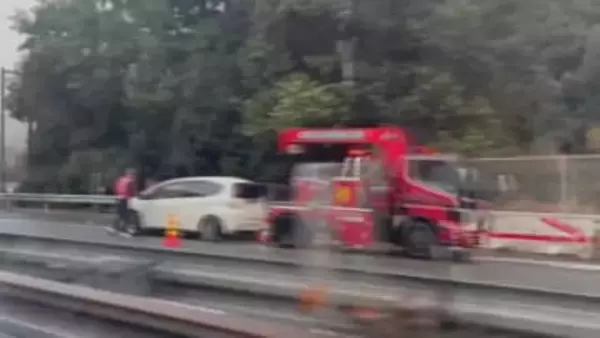 長崎バイパスで車6台絡む事故　「単独事故」の後ろで玉突き重なる　朝のラッシュ直撃