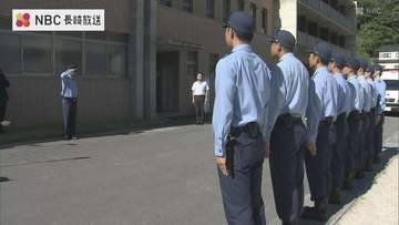 熊本地震 被災地で 空き巣被害防止のため警備活動　長崎県警「特別警備部隊」出発式