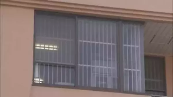 車の中で児童買春か　長崎市の26歳男を逮捕　SNSで知り合った10代少女に金渡す約束して…3月には別の少女にも性的行為か