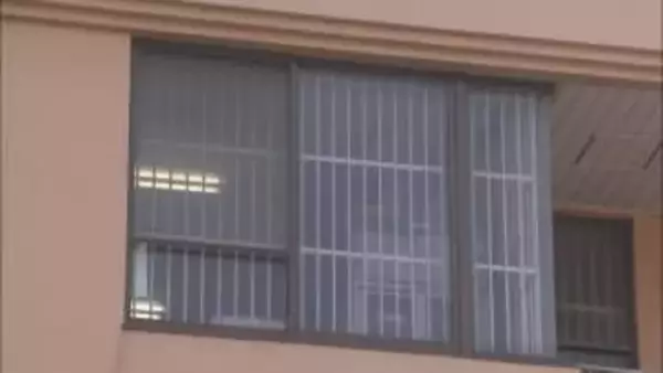 コレクター仲間の空き家でフィギュア「バイク模型など16点」窃盗か　 37歳男を逮捕【長崎】