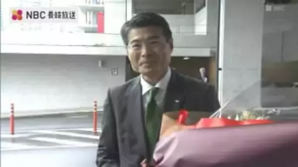 「自らも動く。変わる地域をつくっていく」長崎県の平田研新知事が初登庁