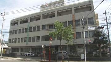 女性宅の「置き配」段ボール開けて唾液を…20歳無職の男を器物損壊容疑で逮捕　面識なしか