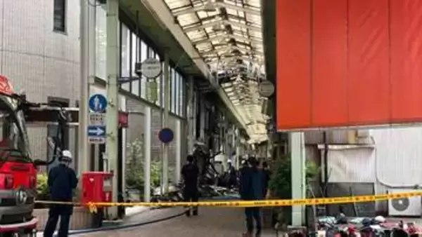 未明のアーケードで「建物が燃えている」と通報　和菓子店など複数店舗を焼く火災　けが人なし【長崎・島原市】
