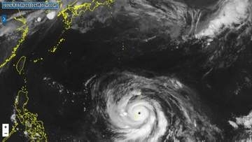 【台風情報】大型で猛烈な台風9号(バービー)　“猛烈な勢力のまま”10日(金)にも沖縄接近のおそれ　最大瞬間風速 75 m/s予想　台風の巨大な目くっきり【最新予想進路】