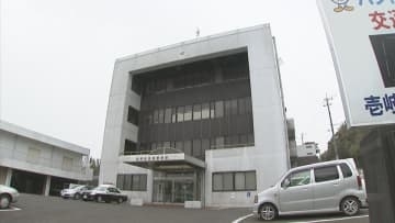サバイバルナイフ示し「死ね」同居の60代男逮捕　「弟を殺そうとしたが逃げた」【長崎・壱岐】