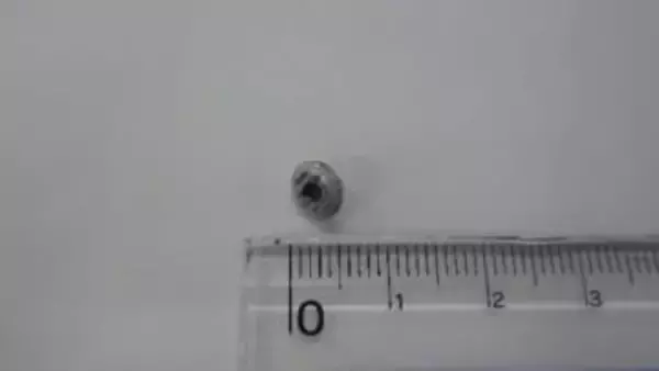 給食に「ねじ」のような異物混入【長崎・五島】