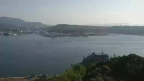 アメリカ海軍の原子力潜水艦「グリーンヴィル」佐世保入港