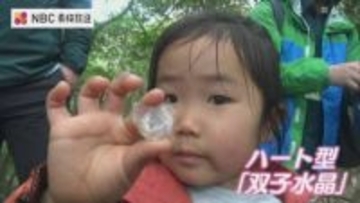 世界的に珍しい「双子水晶」探す体験も　地元小学生がガイド役の“奈留島わくわくツアー”【長崎・五島市】