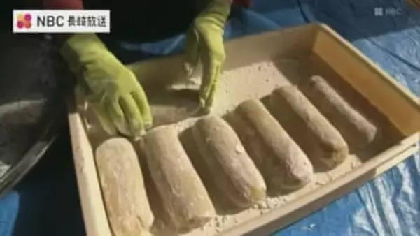 さつまいもの甘味がおいしい　冬の味覚「かんころ餅」づくり【長崎・五島市】