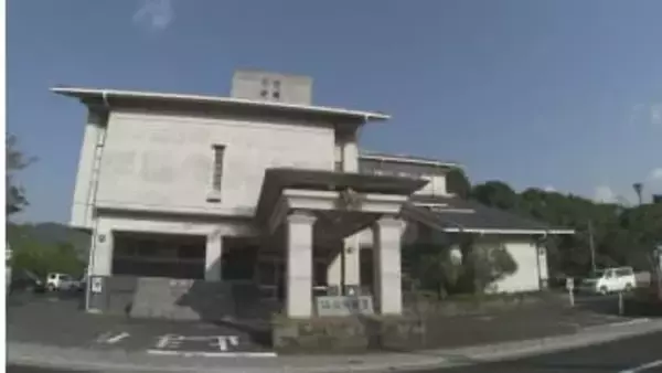 営業中＆勤務中の犯行　レジから売上金 約30万円を盗んだ疑いで従業員の男（４７）を逮捕