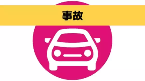 【続報】交差点で車が横転　長崎市で３台玉突きか