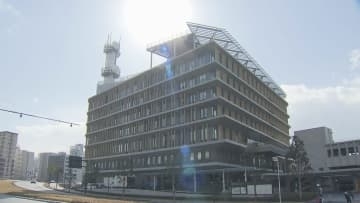 「勤務中ギャンブル」「多額借金」「不倫」30代巡査部長が減給処分受け依願退職「考え甘かった」【長崎】