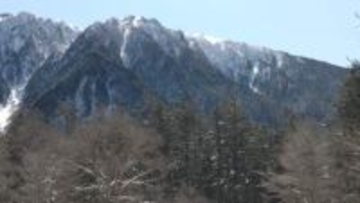 「登山中に道に迷った」北アルプス霞沢岳から下山中に遭難　京都市の68歳男性をヘリコプターで救助　けがなし