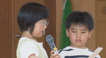 早くも夏休み「大きいプールに行きたい」　小学校で終業式　32日間の休みは「友達と遊んだり家族で旅行」　長野県内の終業式のピークは24日
