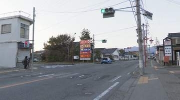 小学5年生の女子児童2人が車にはねられ搬送　青信号の横断歩道を渡っていたところ…運転の女を過失運転致傷の疑いで現行犯逮捕　長野・佐久市