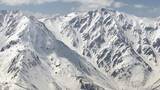 「北ア白馬岳の大雪渓で倒れていた男性　他の登山者が通報　病院に搬送も心肺停止状態　単独登山で遭難か」の画像1