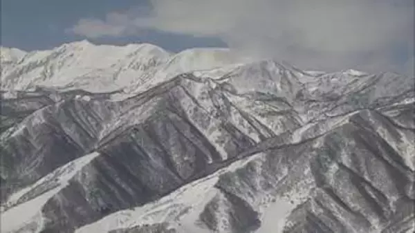 北アルプス白馬乗鞍岳で男性が遭難　別の登山者が110番通報「手と口から出血、会話があいまい」　県警ヘリで救助へ