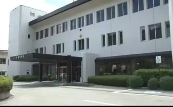 金貨79枚・約7500万円相当をだまし取られる　台湾籍の31歳男を詐欺の疑いで逮捕　警察官になりすまし“嘘”の電話…80代男性が自宅敷地内に置く　金貨は見つかっておらず