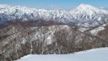 登山中に約70m滑落か　富山市の医師の46歳女性が死亡　戸隠連峰で遭難　雪渓を歩いている時に滑落か　2人パーティで入山