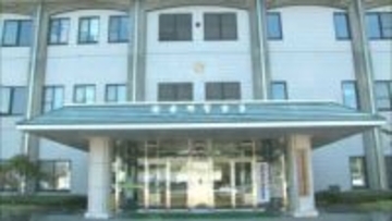 園児16人がいた保育園で火事　薪ストーブの煙突と接する壁から出火か　壁と天井の一部が焼ける　長野・安曇野市