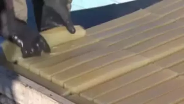 冷え込む朝「寒天作り」始まる　16日朝の最低気温は菅平で氷点下12.9℃　長野県内30の観測地点全てで氷点下に