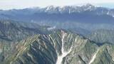 「北アルプスで下山中の高齢登山者の遭難相次ぐ　唐松岳で75歳女性が転倒　燕岳では77歳女性が疲労で行動不能に　いずれも救助され病院に搬送」の画像1