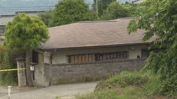 元妻（当時49）から依頼され殺害か　元妻の勤務先で多額の不明金も　嘱託殺人の疑いで46歳の男を再逮捕　ベルトで首を絞め窒息させたか　長女（当時12）も死亡　警察は2人による無理心中事件の可能性も視野