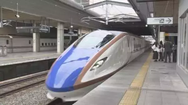 「じいじとばあばの家に行く」大型連休スタート　北陸新幹線のピークは「下り」5月2日、「上り」5月5日　4月29日午前のJR長野駅は目立った混雑なし