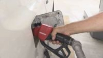 長野県内のレギュラーガソリン164円　全国平均156.7円より7.3円高く　山形、鹿児島、鳥取に次ぎ、長崎と並んで全国4番目の高さ　来週も小幅な値上がり見込み