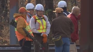 クマのような動物を警察官も目撃　通報受け周辺探すもクマの痕跡はなくカモシカが草を食べた跡を発見　7日からこれまでに4件のクマ目撃情報　捕獲用のおりを設置へ