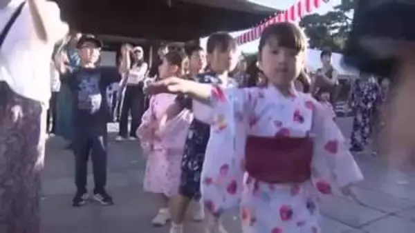 夏の風物詩「善光寺お盆縁日」　今年で17回目　境内には盆踊り　「難しかったけど、楽しかった」　長野市