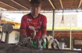 千曲川の風を感じて川魚を味わう　伝統の「つけば小屋」が今季の営業開始　水温高く夏のアユ漁にも期待　長野・上田市