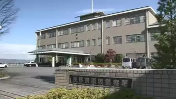 商業施設で10代女性のスカート内にスマホ差し入れ…　隠し撮り未遂疑いで男（42）を逮捕　容疑認める