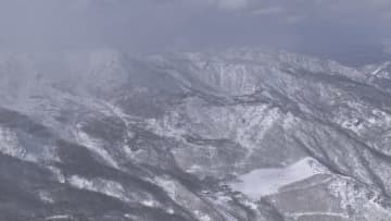 「バックカントリー滑走中に動けなくなった」外国籍の10代の男女2人が遭難　救助が来るまでビバークを指示　24日朝から捜索へ　長野・小谷村