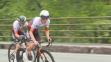 「「ツアーオブジャパン」が大鹿村で初開催　自然豊かなコースを自転車で駆け抜ける　「国際的な大会で驚いた」「すごいスピード」観客から歓声　長野」の画像1