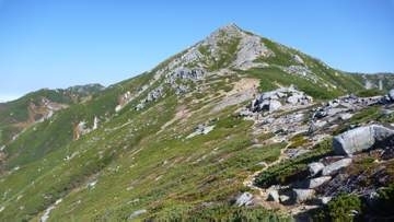 道に迷い、さまよい続け…行方不明の19歳の自衛隊員を同僚が発見　中央アルプスで遭難　道端に立っているところを発見　背中や胸の骨を折る重傷