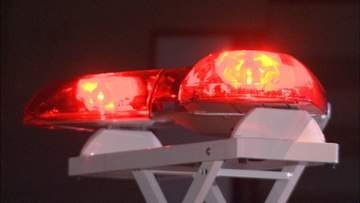「事故を起こしてしまった」ドライバーが通報　80代女性はねられ顔面など骨折　国道を歩いて横断していたか　現場は信号機や横断歩道はない場所