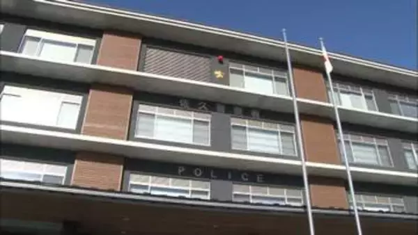 80代男性が運転の車が店に突っ込む　男子中学生と40代男性を病院に搬送　運転の80代男性はケガがない模様　長野・佐久市の佐久平駅近く