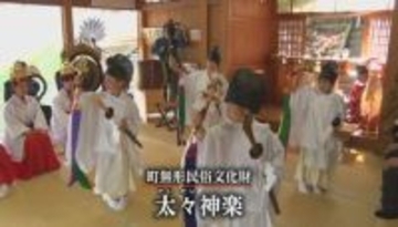 16年ぶりに小学生の男の子が参加　懸命に舞を披露　後継者不足が課題の中、伝統の太々神楽　長野・坂城町の自在神社で春季例大祭