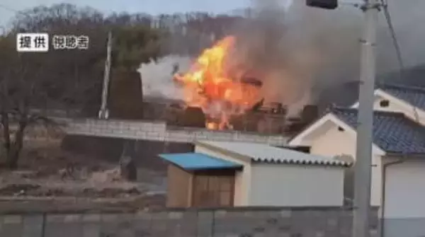 「あっという間に燃えちゃった」3人が暮らす住宅で火事　2人死亡　高齢の夫婦2人と連絡とれず　長野・東御市