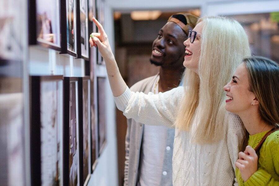 数々の作品展が開催され、テレビにまで出演した「天才カメラマン猫」　米国