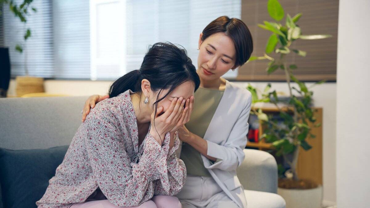 猫を亡くし『悲しんでいる人』へのNGワード5つ　避けるべき理由や適切な寄り添い方まで