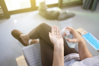 猫にとって『消毒液』が危険な理由3つ　思わぬ事故を防ぐための注意点も解説