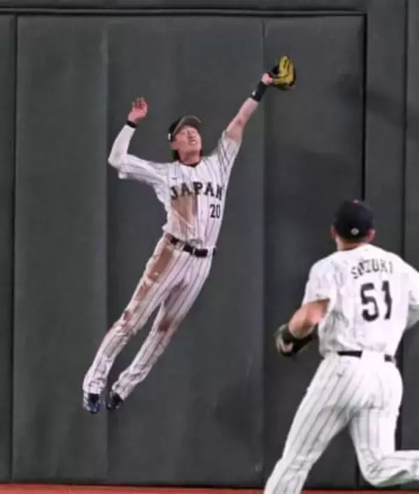 【WBC】ソフトバンクホークス周東、盗塁と好捕で勝利貢献