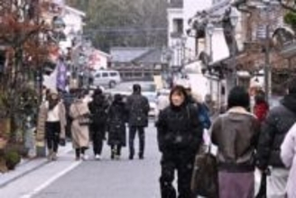 ［大分県］日田の観光地　雪彩る　九重町　タデ原湿原は銀世界に