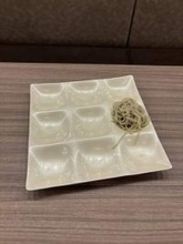 初めてのビュッフェで何を選ぶ？　慎重すぎた最初の一皿が話題に