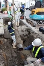［熊本県］水道再開へ懸命作業　八代市、2万3000戸断水続く